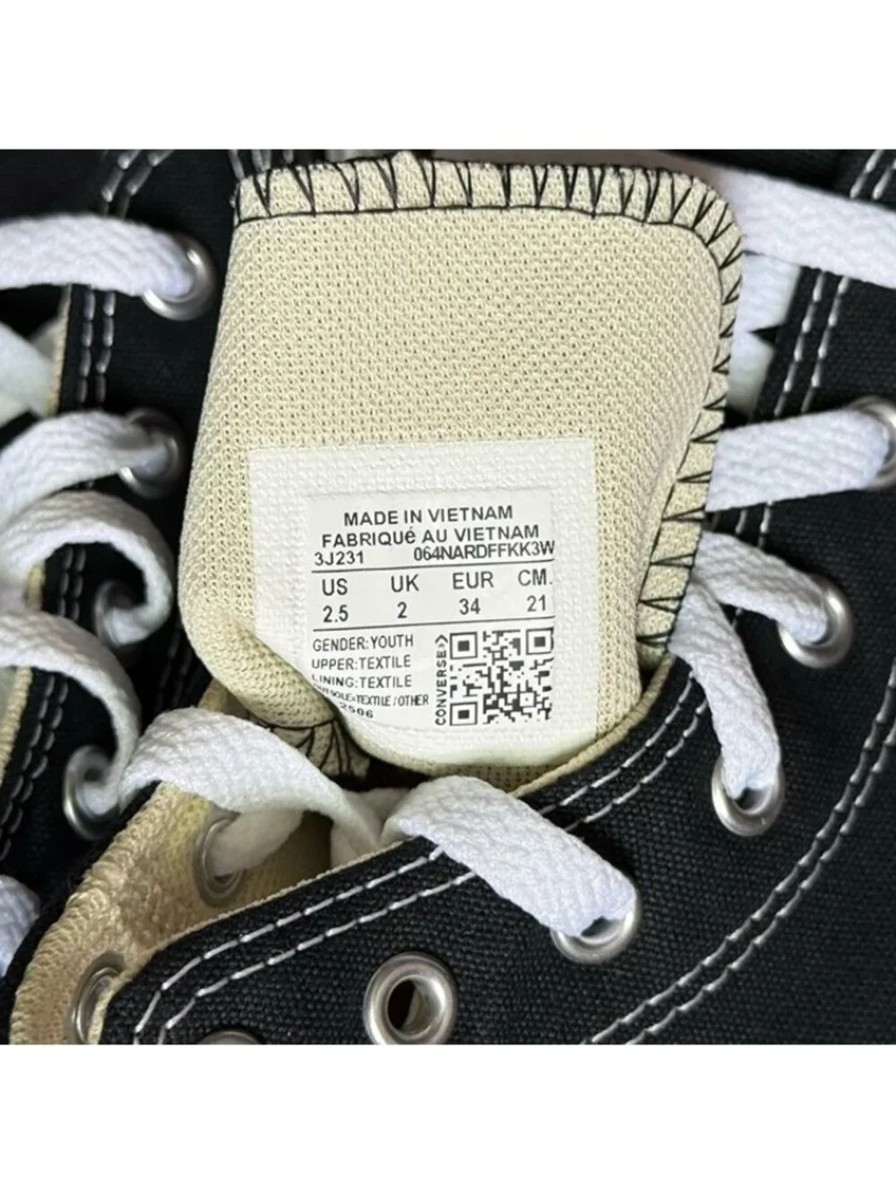 NIB Converse Little Kids Chuck Taylor All Star Canvas 2.5Y